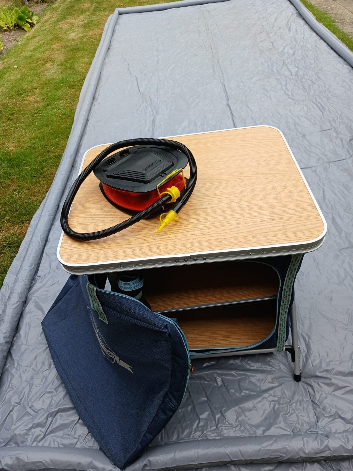 Mooi kastje voor op de camping, Ophalen, Gebruikt, Campingkast