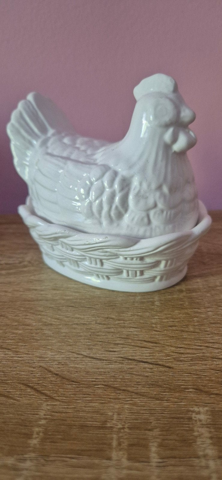 Witte keramische kip eierhouder, Huis en Inrichting, Ophalen of Verzenden, Wit, Steen/keramiek, Landelijk