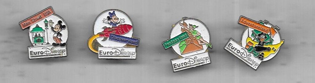 4 X EURO DISNEY PINS VERSCHILLENDE, Ophalen of Verzenden, Zo goed als nieuw, Overige onderwerpen, Speldje of Pin