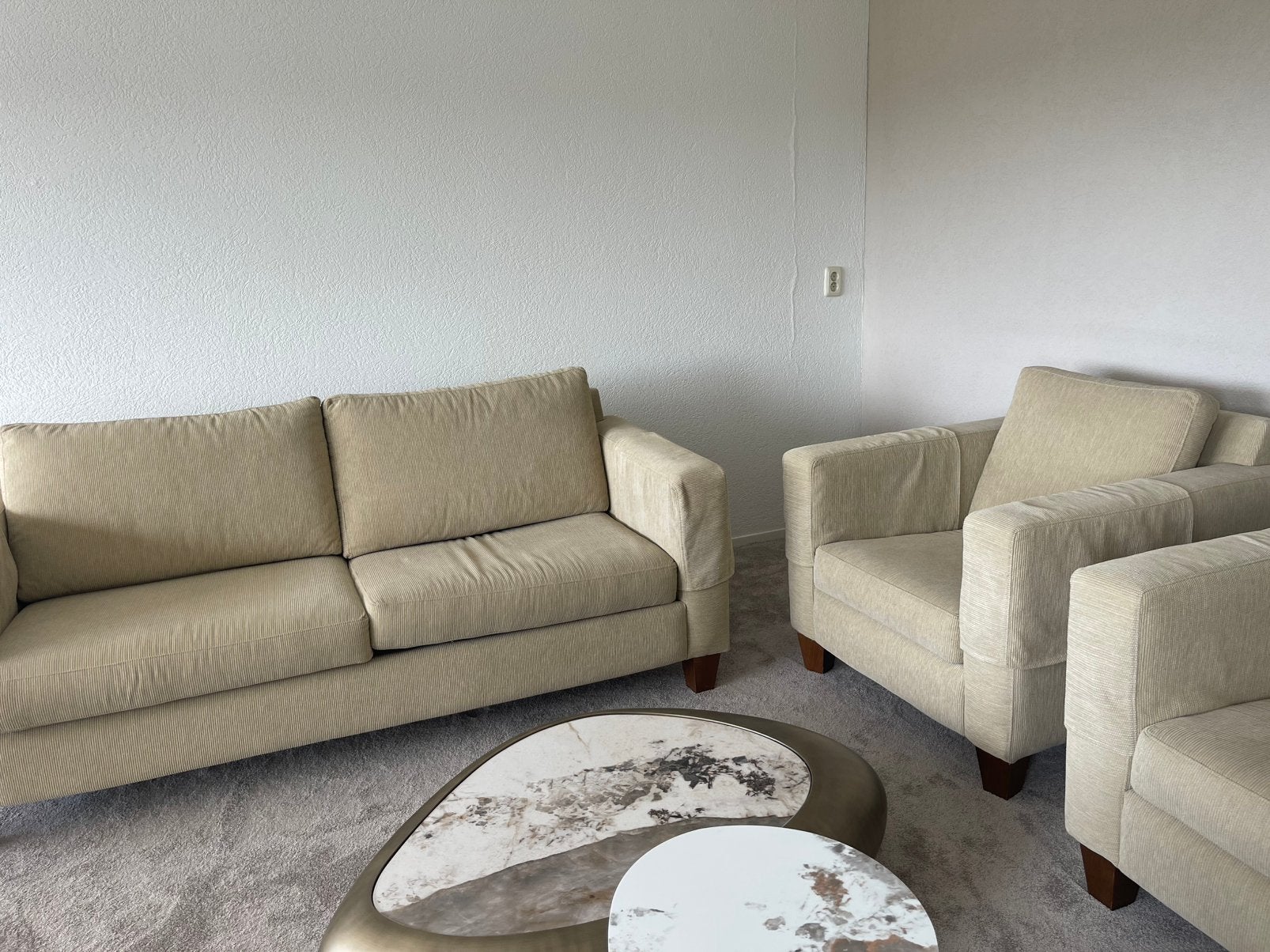 Driezitsbank  ecru rib met 2 stoelen/fauteuils zgan nu €150, Ophalen, Zo goed als nieuw, Hout, Modern, chic, japandi