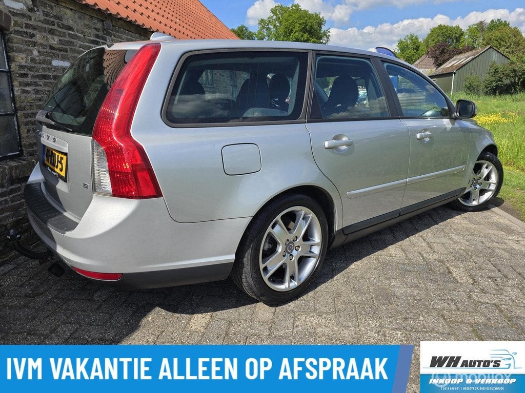 Volvo V50 1.8 Edition II perfect onderhouden!, Auto's, Volvo, Voorwielaandrijving, 125 pk, Gebruikt, 1270 kg
