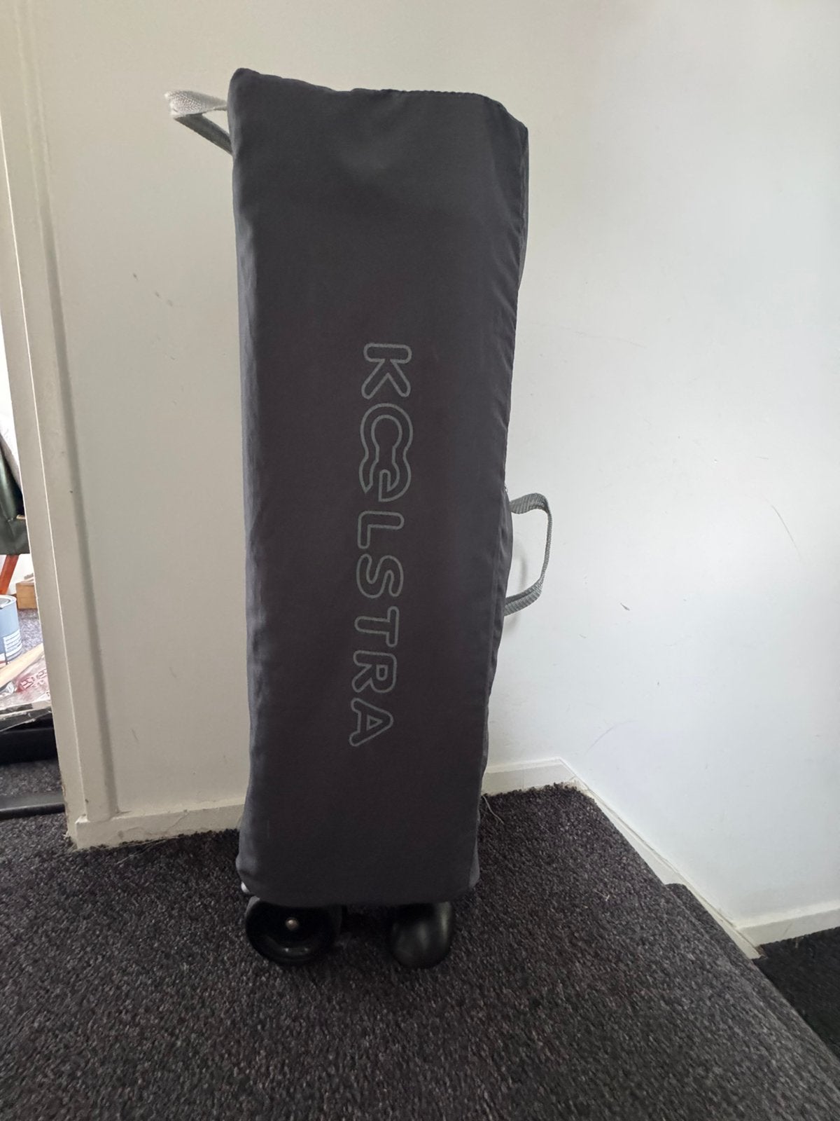 Campingbed merk koelstra, matrasje opvouwbaar merk prenatal, Ophalen, Gebruikt, Reisbedje