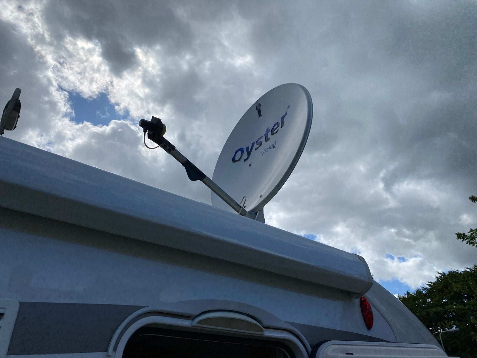 Complete Oyster HDTV schotelantenne set, Ophalen, Gebruikt, Overige merken