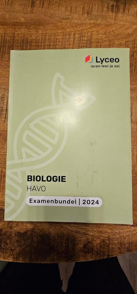Examenbundel Biologie HAVO 2024 Lyceo, Ophalen of Verzenden, Zo goed als nieuw, HAVO, Biologie