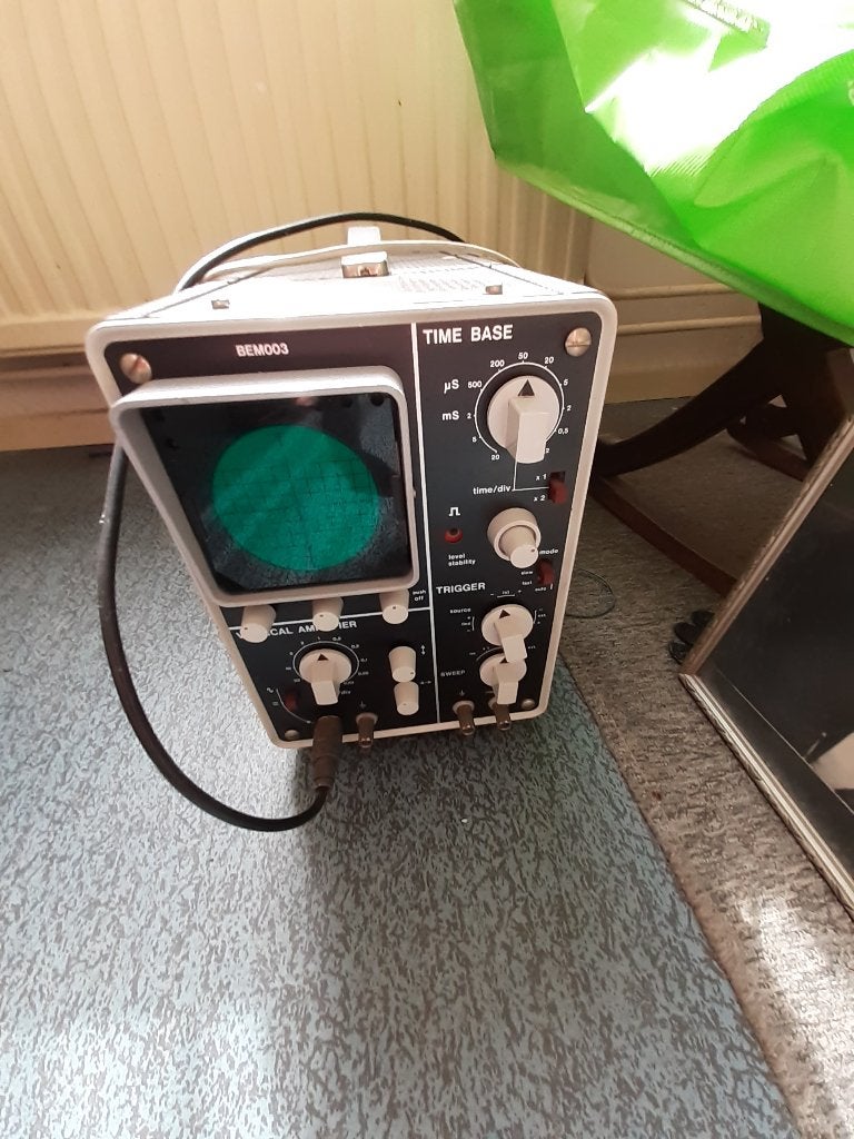 oscilloscoop MBLE   , type BEM003, Doe-het-zelf en Verbouw, Meetapparatuur, Ophalen, Gebruikt