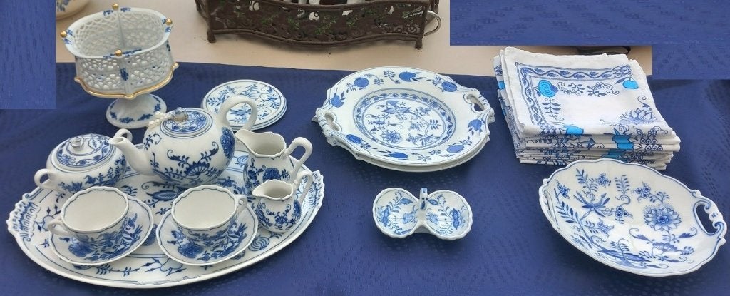 zwiebelmuster en Louis Regout  Maestricht serviesdelen, Antiek en Kunst, Ophalen of Verzenden