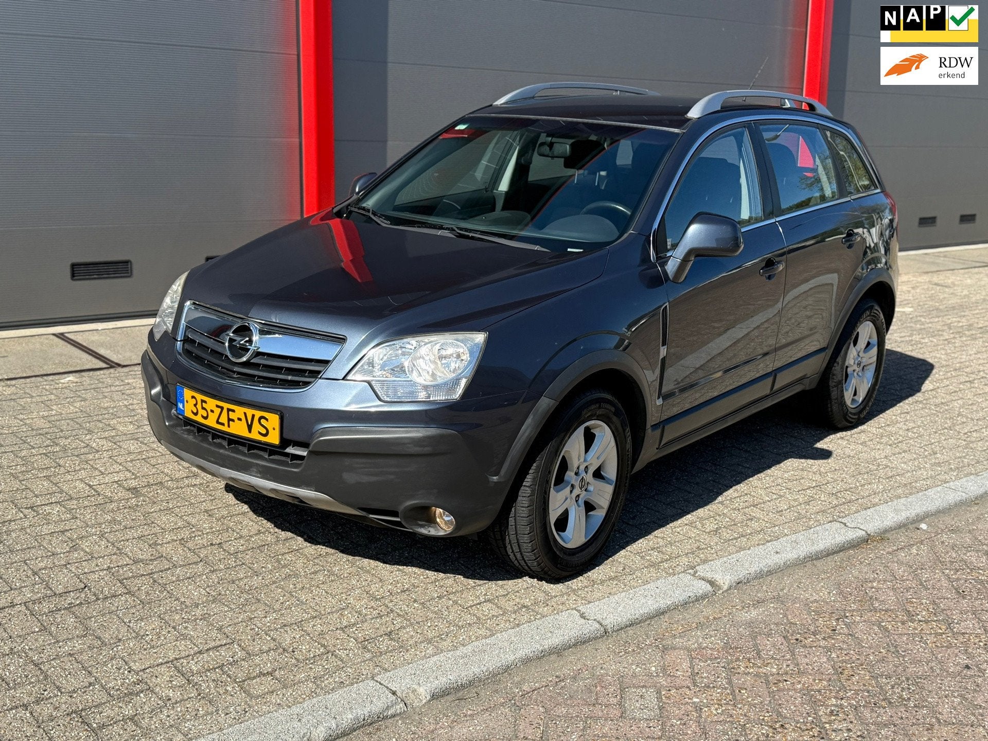 Opel Antara 2.4-16V Enjoy | nieuwe distributieriem, Auto's, Gebruikt, 4 cilinders, Blauw, Bedrijf