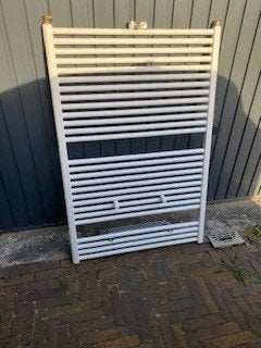 Badkamer Radiator, Ophalen, Gebruikt, Radiator, 60 tot 150 cm