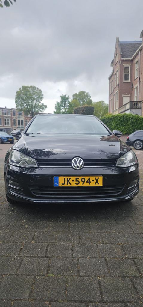 Volkswagen Golf 1.6 TDI 81KW 5D DSG 2014 Zwart, Auto's, 4 cilinders, 1239 kg, Zwart, Diesel