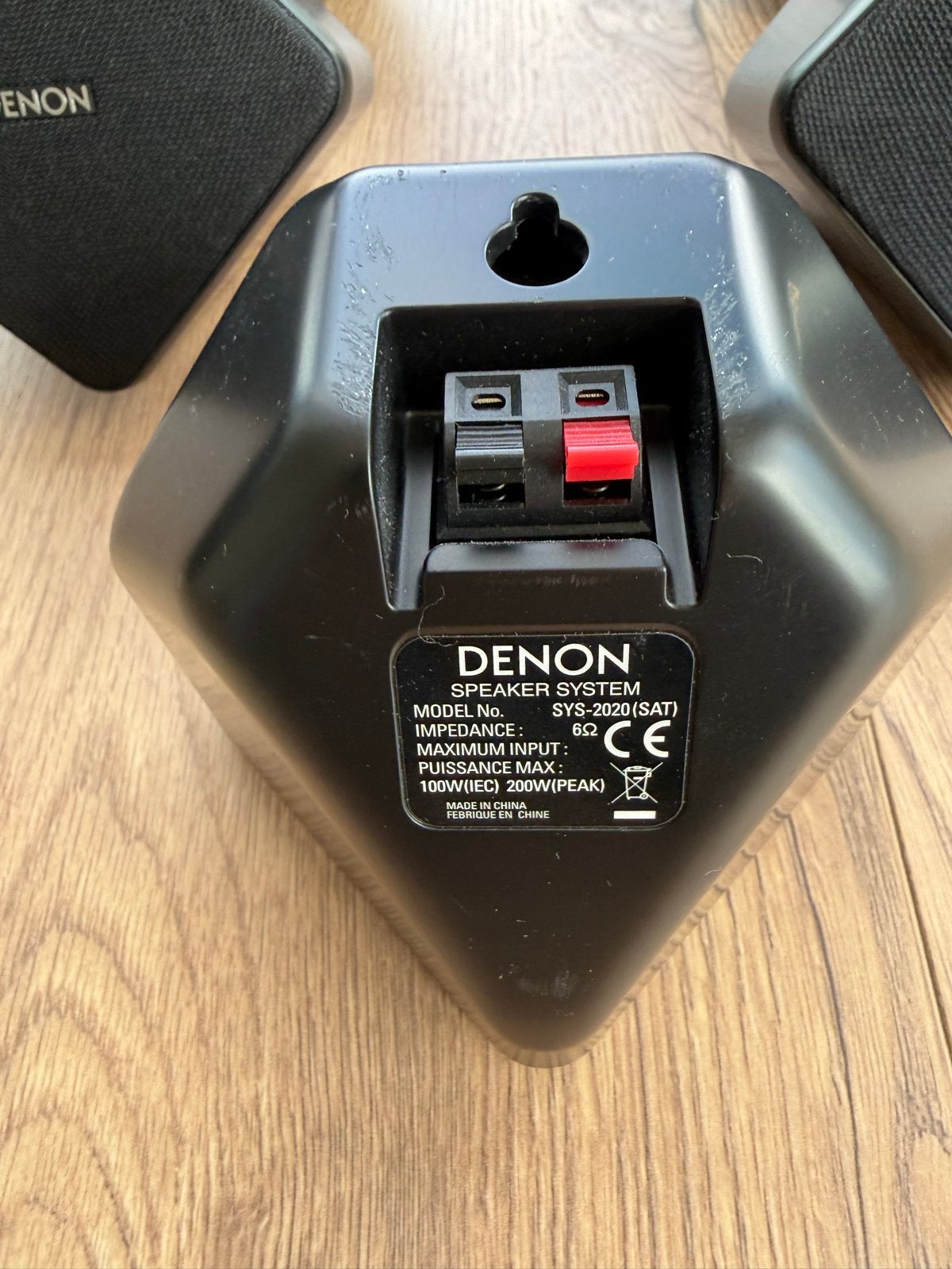 Foto 6 van Denon AVR-X2300W 7.2 Receiver met Denon SYS-2020 5.1 Speaker
