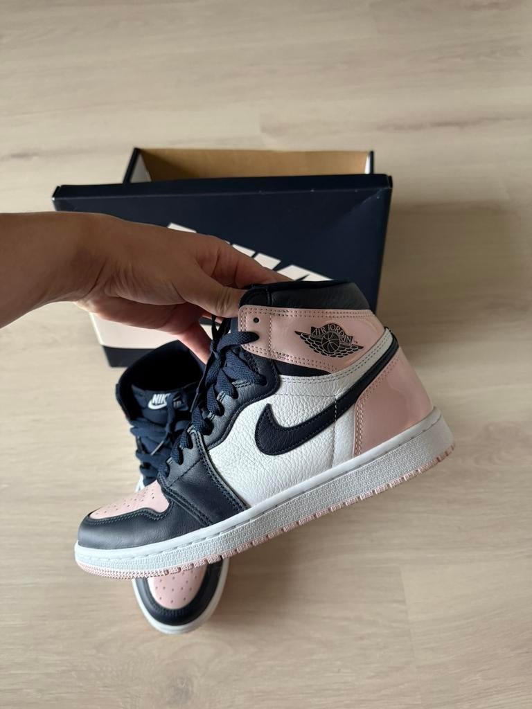 Nike Air Jordan 1 Retro High OG “Atmosphere” – Maat 40,5, Kleding | Dames, Schoenen, Zo goed als nieuw, Sneakers of Gympen, Roze