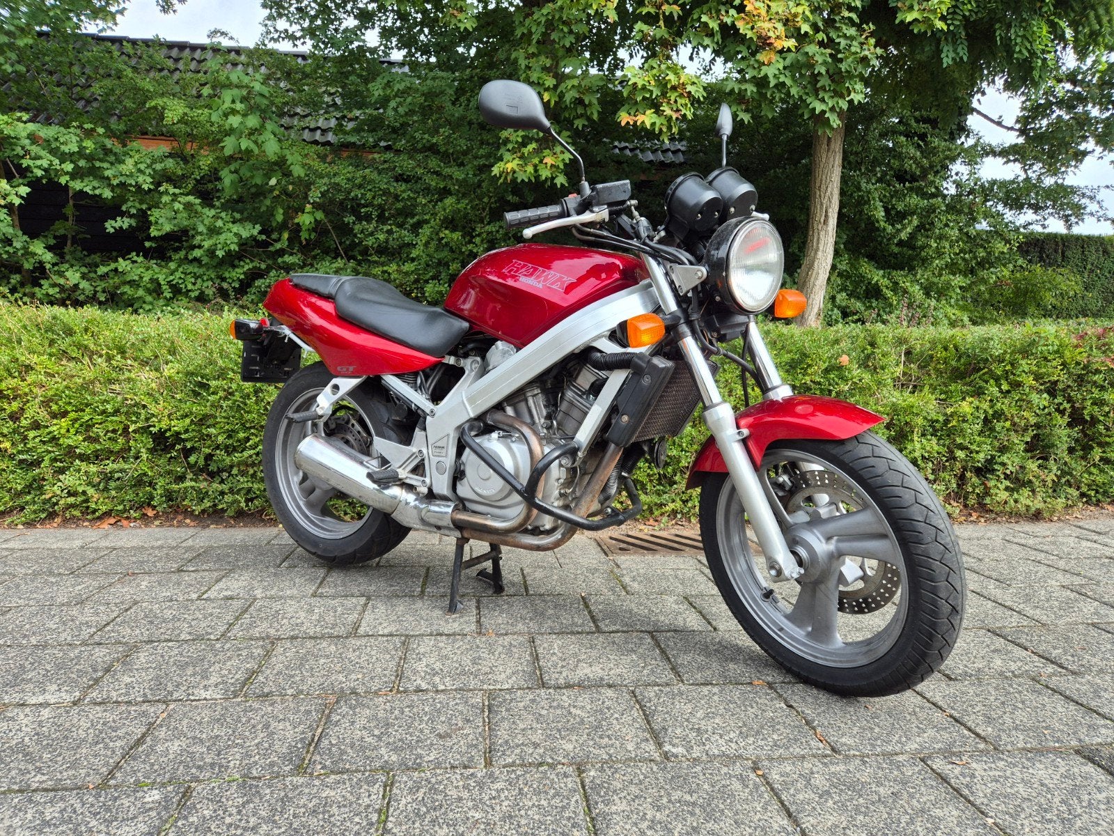 Honda NT650 GT / HAWK  GT met crashbar, 2 cilinders, Motorrijbewijs A, Gebruikt, Particulier