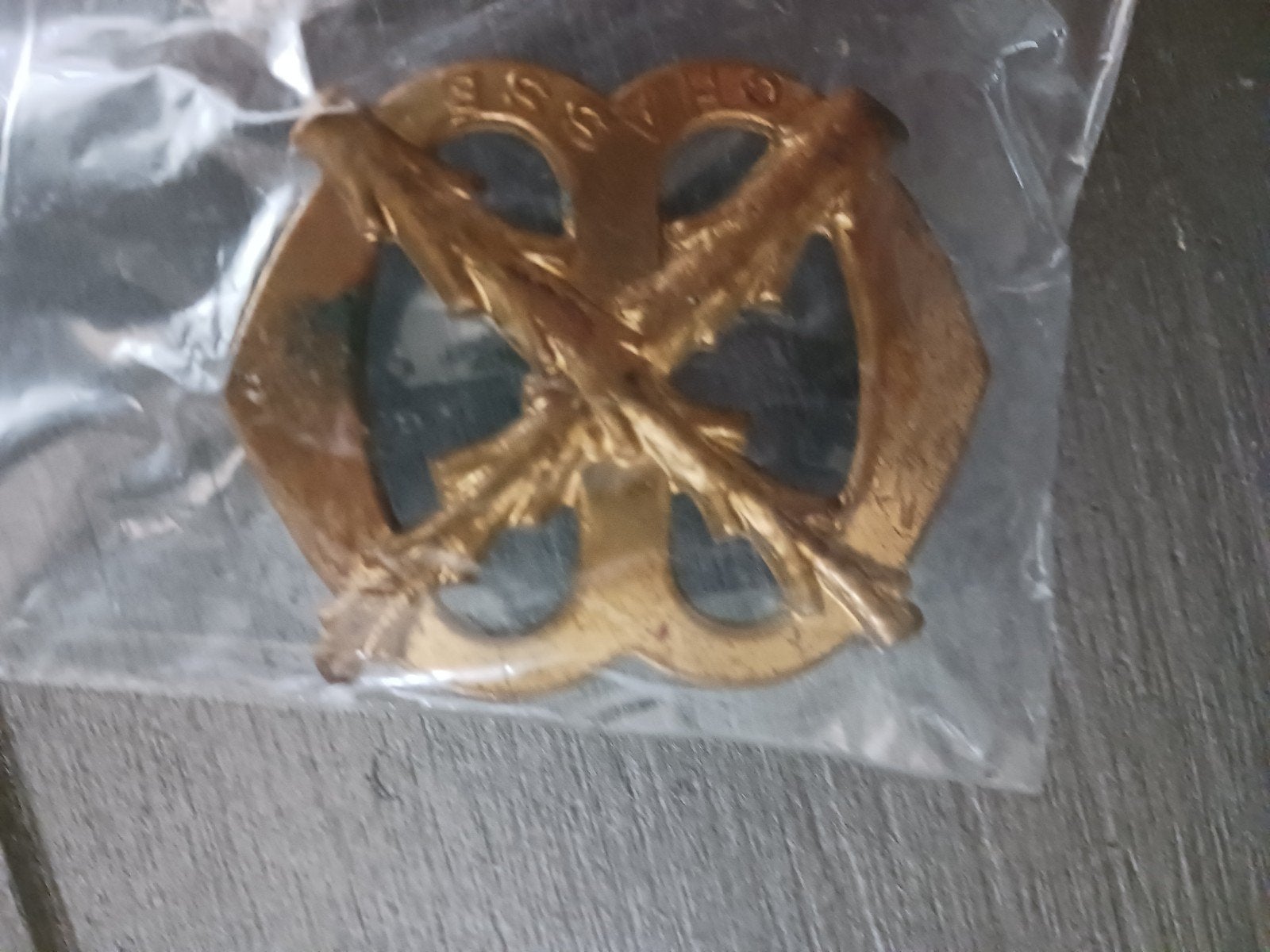 Baret embleem regiment chasse nl., Verzamelen, Ophalen of Verzenden, Landmacht, Nederland, Embleem of Badge