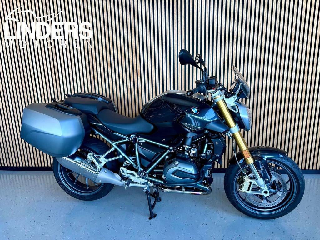 BMW R1200R LC Full options / kofferset (bj 2017), Motoren, Motoren | BMW, 2 cilinders, Bedrijf, Onbekend, BMW