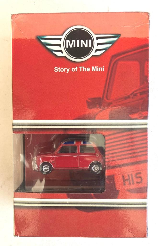 Mini Cooper Union Jack & Story Of The Mini Corgi., Ophalen of Verzenden, Nieuw, Auto, Corgi