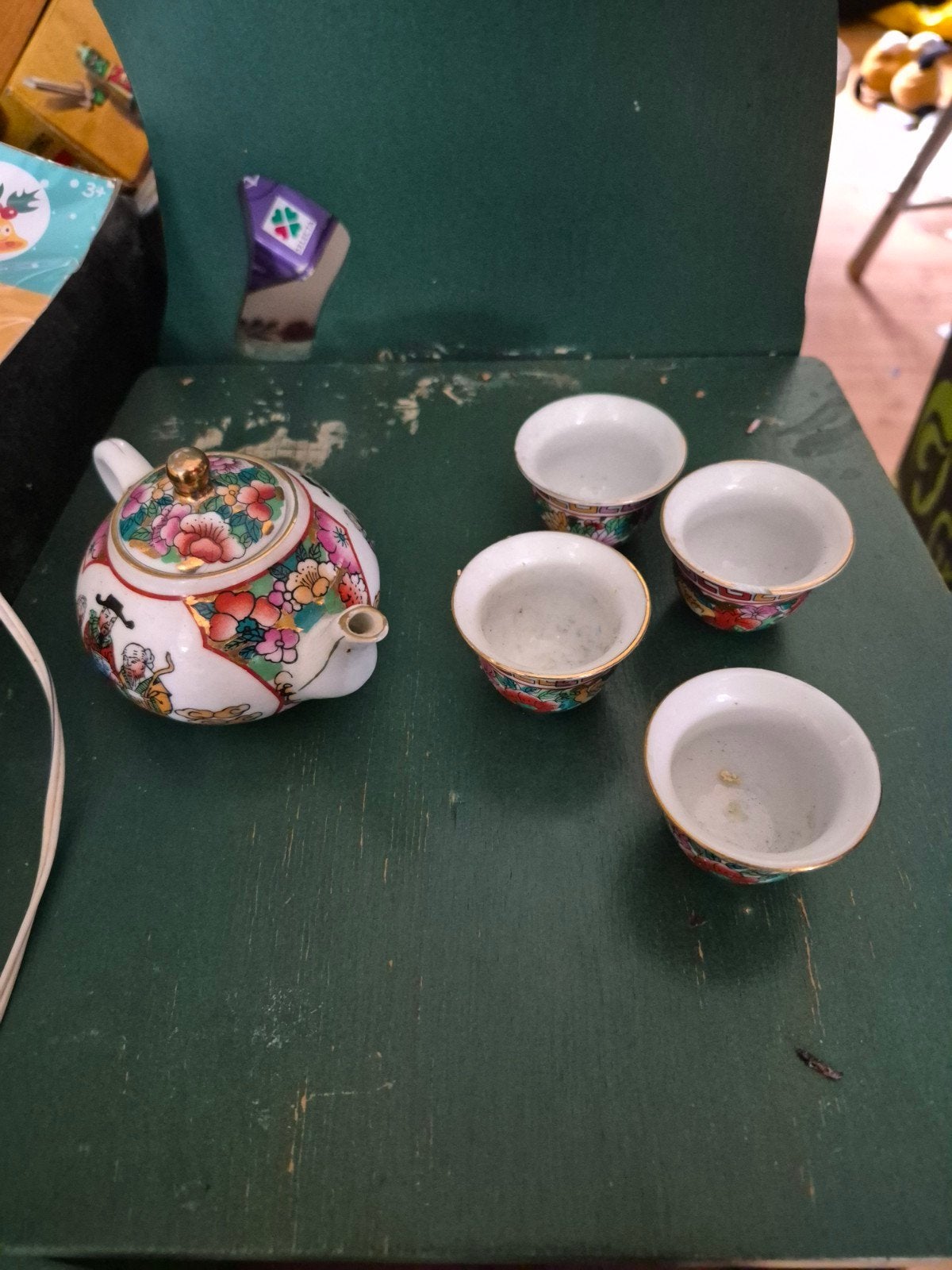 Vintage Chinees theeserviesje met theepot en 4 kopjes, Antiek en Kunst, Ophalen of Verzenden