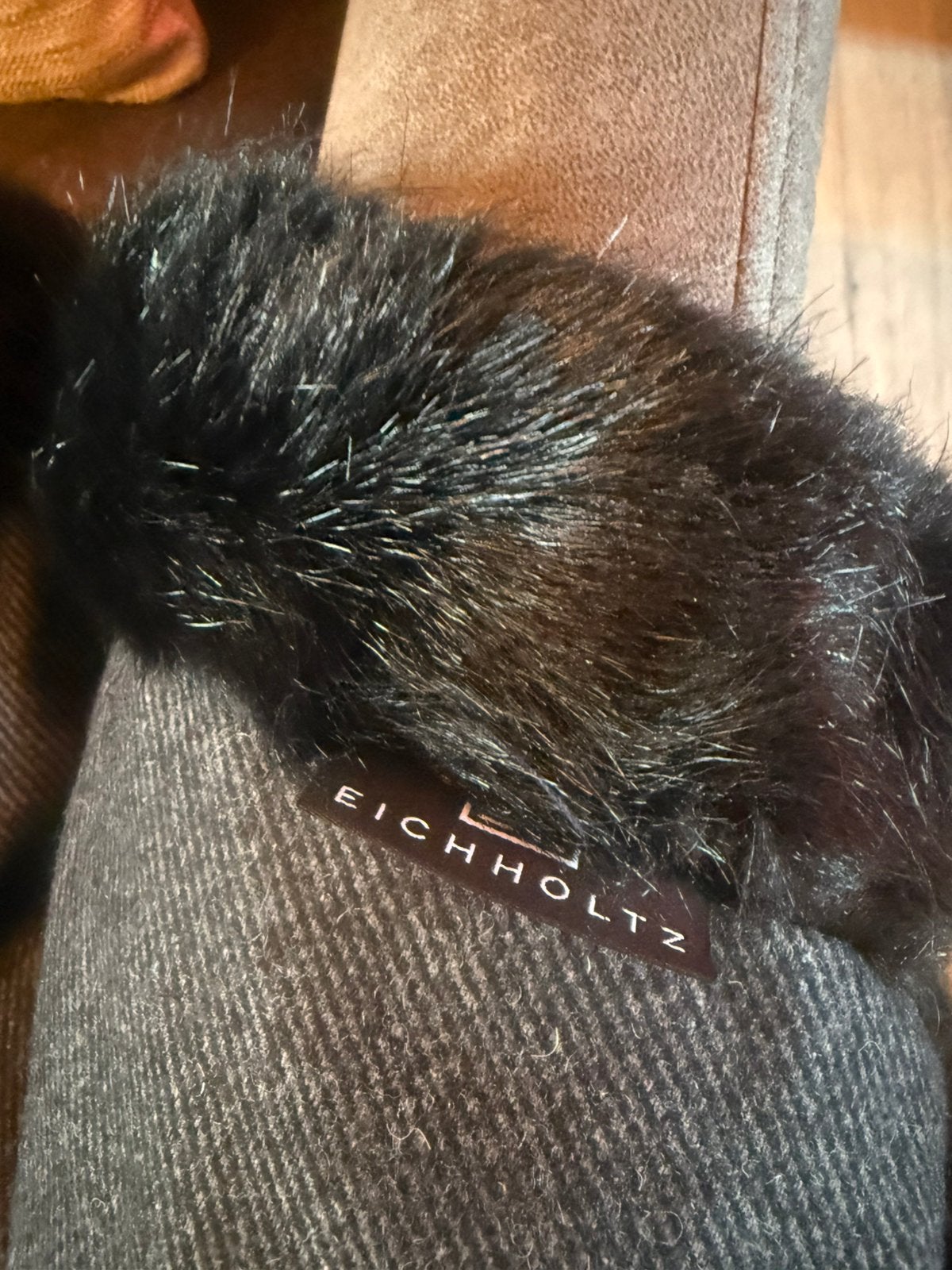 Eichholtz Alaska Faux Fur Plaid Zwart (Nieuw in Verpakking), Ophalen of Verzenden, Nieuw, Imitatiebont, Plaid