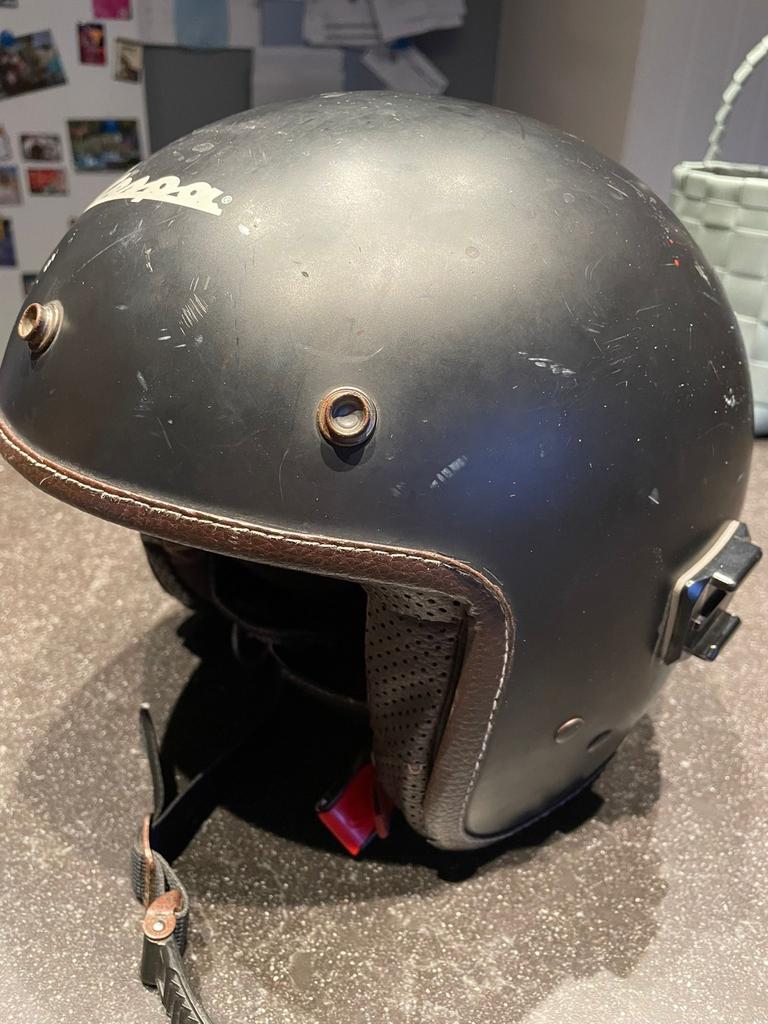 Vespa helm Mat Zwart - Gebruikt, Motoren, Kleding | Motorhelmen, Overige merken, Heren, Jethelm, Ophalen of Verzenden