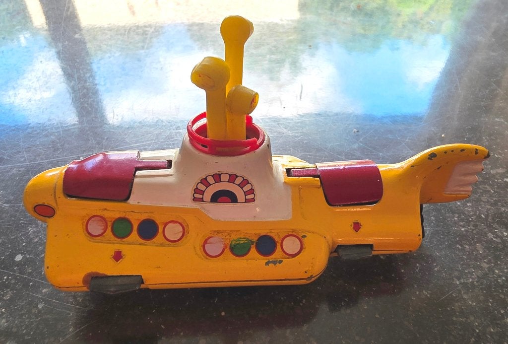 Corgi Toys The Beatles Yellow Submarine (1969), Verzenden, Gebruikt, Overige typen, Corgi