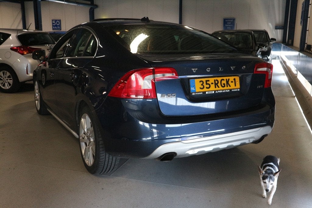 Volvo S60 2.0T Summum / Automaat / Schuifdak / Leer / Memory, Auto's, Volvo, Euro 5, 4 cilinders, Blauw, S60