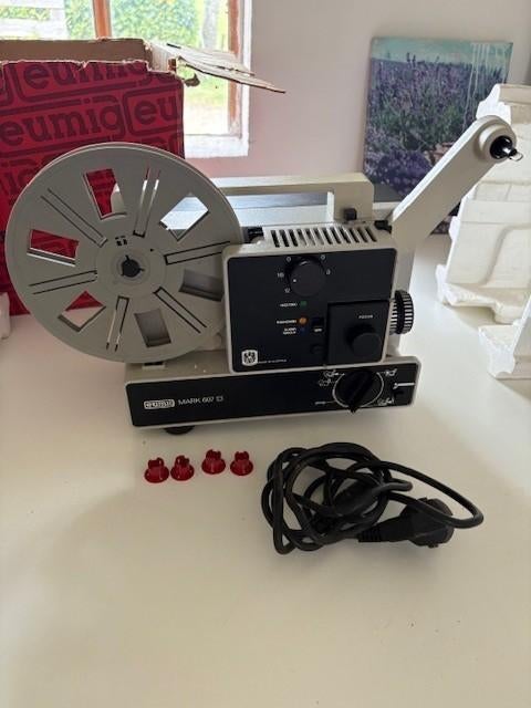 filmptojector, Ophalen, Overige technologieën, Overige resoluties, EUMIG Mark 607 D voor 8 mm. en 8 mm. super filmen