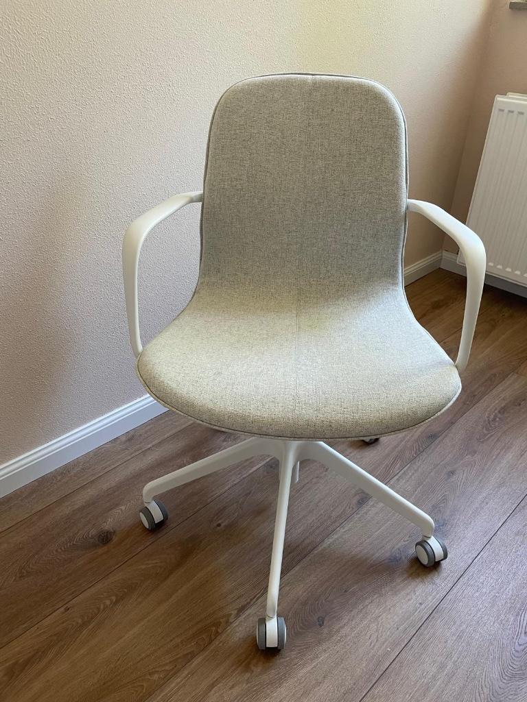 IKEA LÅNGFJÄLL vergaderstoel – Gunnared beige/wit, Huis en Inrichting, Bureaustoelen, Ophalen, Zo goed als nieuw, Beige, Bureaustoel