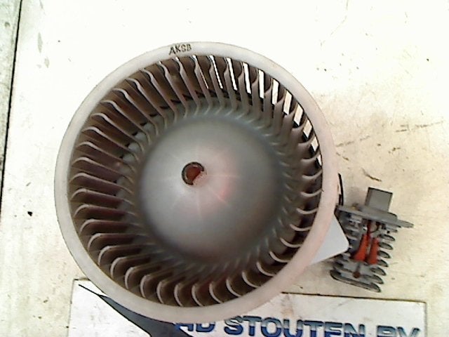 Kachel Ventilatormotor Hyundai Santa Fe II (CM) F00S33F011, Auto-onderdelen, Hyundai Motor Deutschland GmbH, Gebruikt, Hyundai
