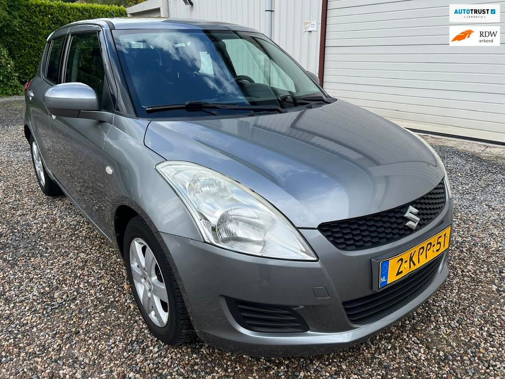 Suzuki Swift 1.2 Bandit EASSS AIRCO.APK.CRUISECONTROL.NAP!, Voorwielaandrijving, Stof, Gebruikt, 4 cilinders