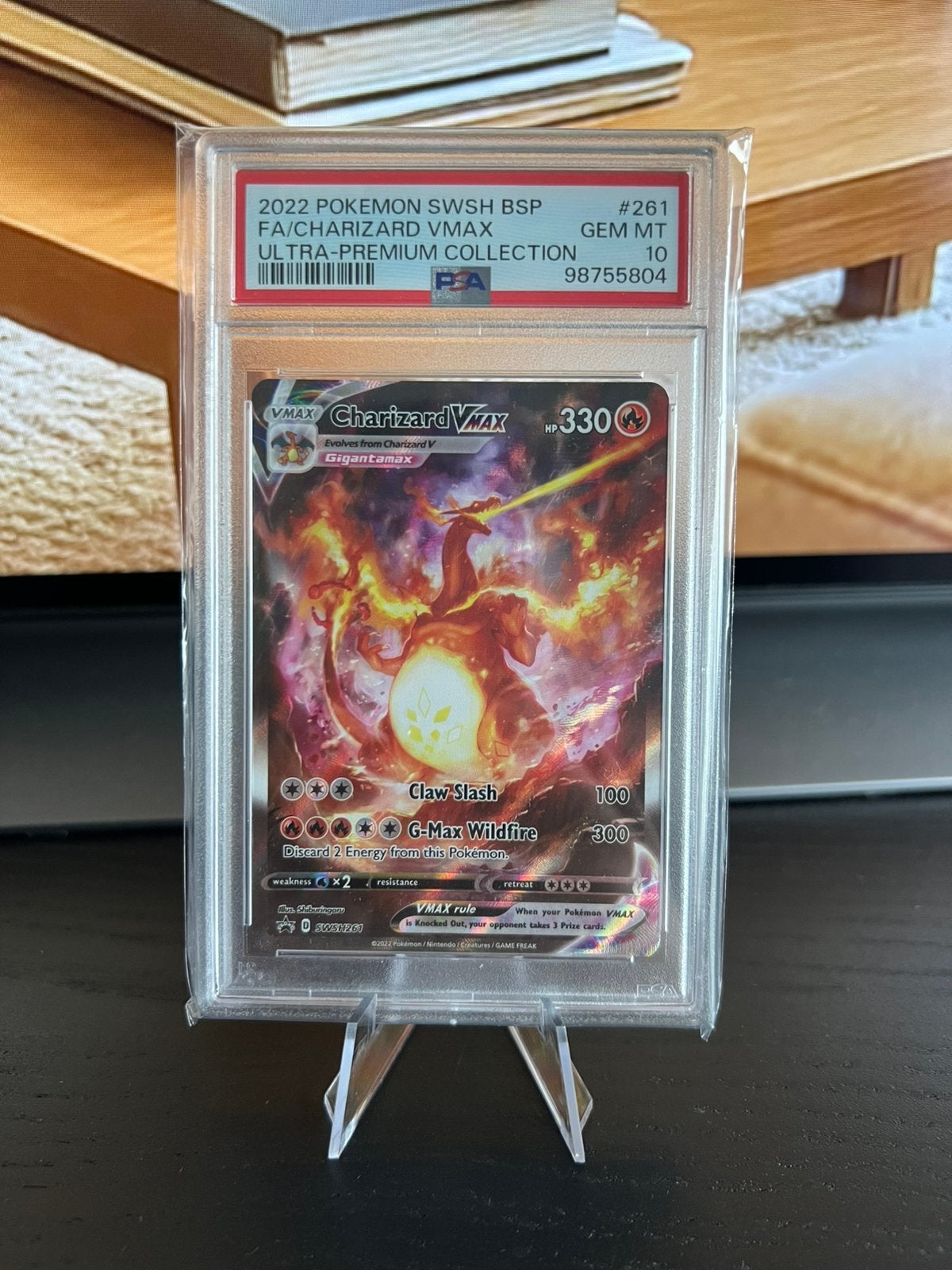 PSA 10 Charizard VMAX #261, Ophalen of Verzenden, Nieuw, Losse kaart, Foil