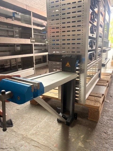 Sortimo bankschroef los (2585) €249, Ophalen, Gebruikt, Hank, Info@laaiin.nl