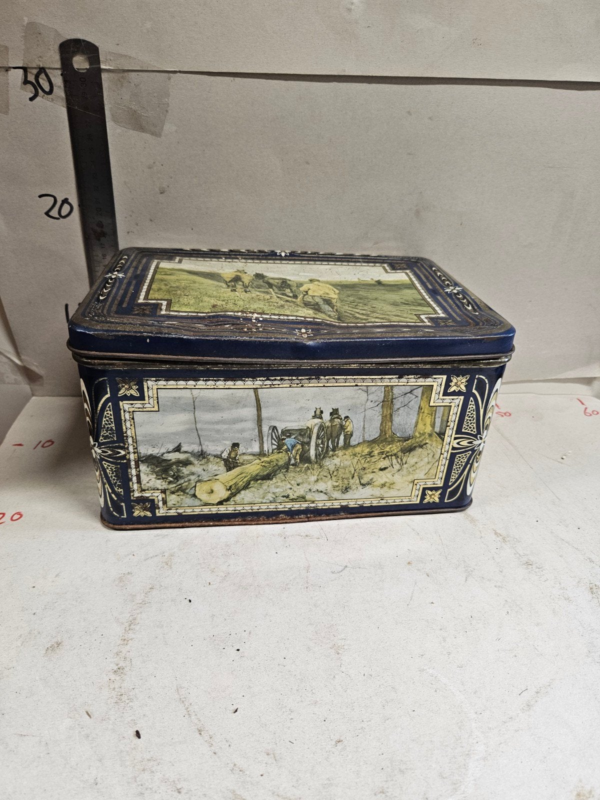 Vintage Paré Blik met Anton Mauve 'De Ploeger' Afbeeldingen, Antiek en Kunst, Ophalen of Verzenden