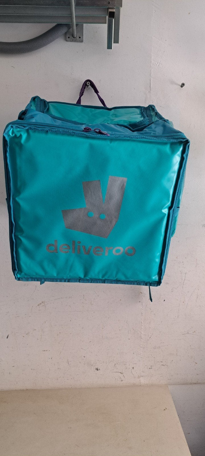 Deliveroo warmhoudtas warmhoudbox rugtas, Ophalen of Verzenden, Zo goed als nieuw