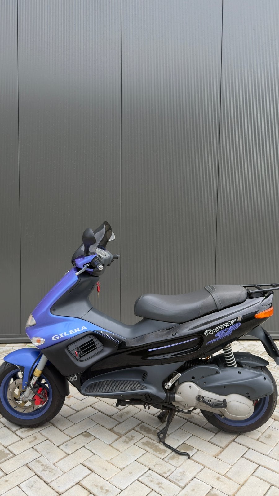 Foto 4 van Nette Gilera Runner|180CC|FXR|DD|M08|SP