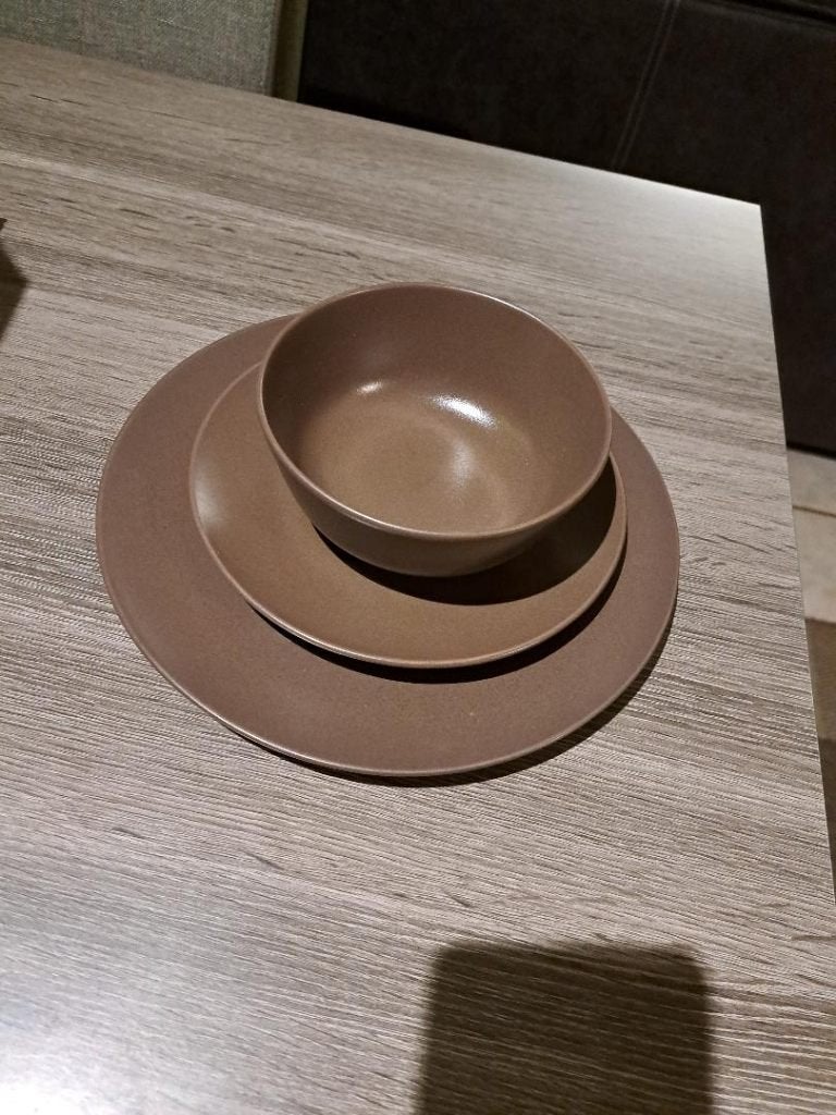 Bruin Ikea Servies - Borden (4x klein, 5x groot), Ophalen, Gebruikt, Keramiek, Bord(en)