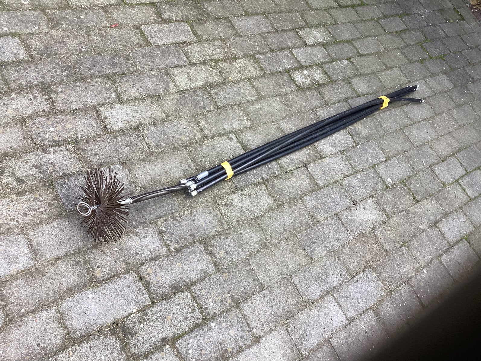 Schoorsteenveegset, Huis en Inrichting, Ophalen, Zo goed als nieuw
