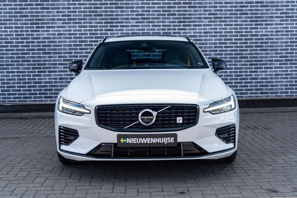 Volvo V60 T8 Twin Engine AWD Polestar Engineered | Plug-in H, 12 maanden, Gebruikt, Euro 6, Wit