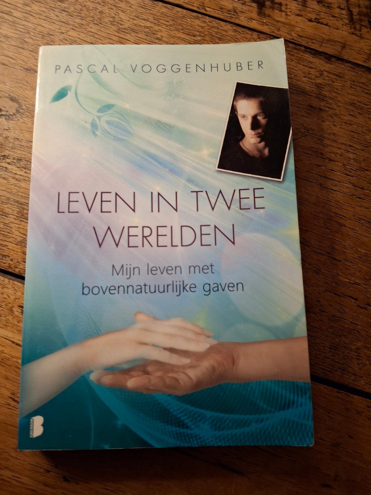 Pascal Voggenhuber - Leven in twee werelden, Gelezen, Achtergrond en Informatie, Spiritualiteit algemeen, Pascal Voggenhuber