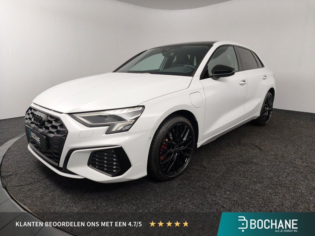 Audi A3 Sportback 45 TFSI e S edition Competition | Panorama, Auto's, Audi, 77 km/l, Gebruikt, Euro 6, 4 cilinders