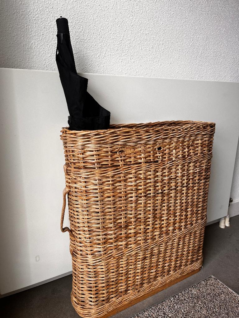 Rieten mand, paraplu mand, Huis en Inrichting, Woonaccessoires | Schalen en Manden, Ophalen, Gebruikt, Mand, Riet