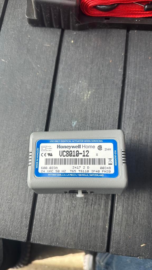 Nieuwe Honeywell 3 weg motor VC8010-12, Doe-het-zelf en Verbouw, Minder dan 30 cm, Overige typen, Nieuw, Minder dan 60 cm