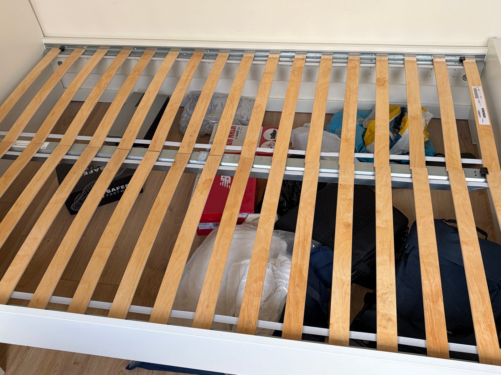 IKEA bedframe met lattenbodem - Wit, zo goed als nieuw, Ophalen, Gebruikt, Wit, 140 cm