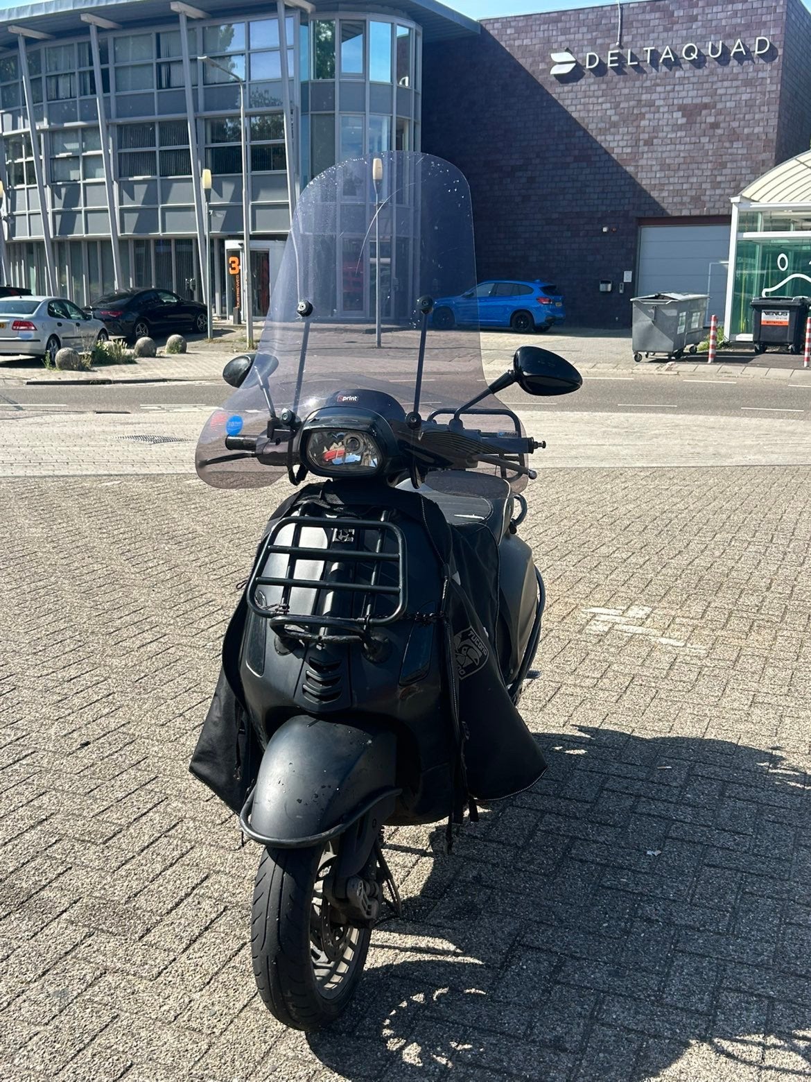 Vespa sprint, Fietsen en Brommers, Scooters | Vespa, Ophalen of Verzenden, Zo goed als nieuw, Benzine, Vespa S