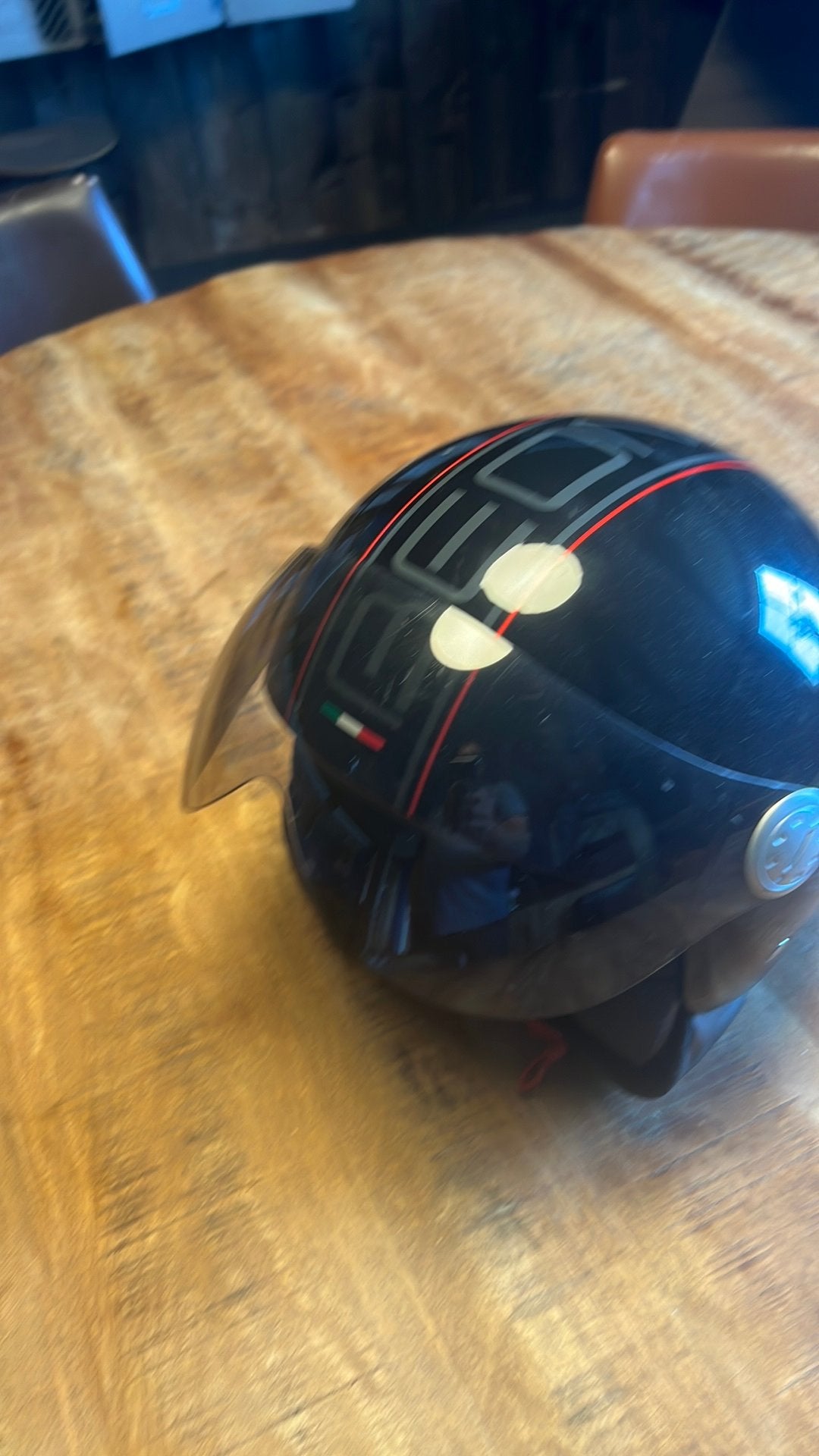 Beon Design helm, Fietsen en Brommers, Ophalen, Zo goed als nieuw