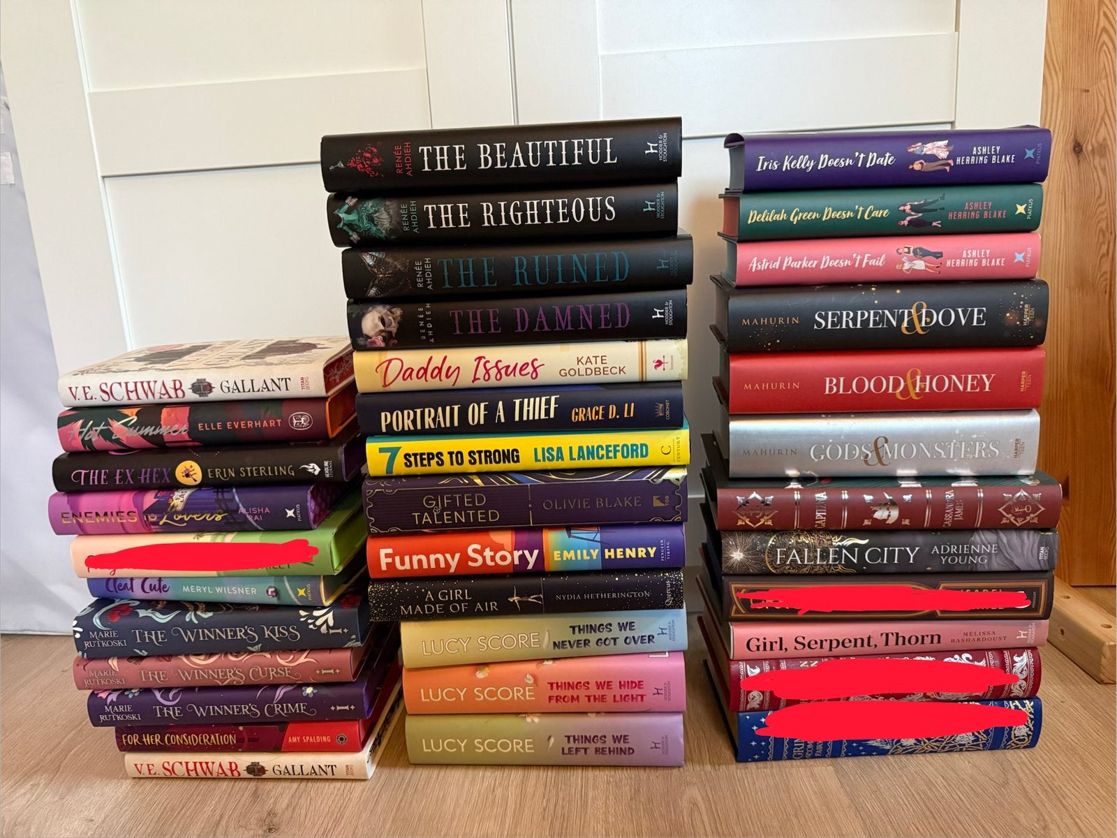 Speciale edities - FairyLoot, Illumicrate, Waterstones, Ophalen of Verzenden, Zo goed als nieuw, Populaire fictie