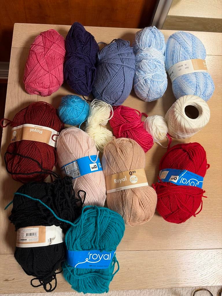 Grote partij wol en garen, diverse kleuren en merken, Hobby en Vrije tijd, Breien en Haken, Nieuw, Breien of Haken, Wol of Garen