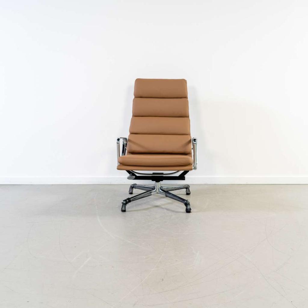 1x Vitra 222 Fauteuil Softpad Camel – Chroom, Huis en Inrichting, Fauteuils, Niet ingevuld, Niet ingevuld, Nieuw, 75 tot 100 cm