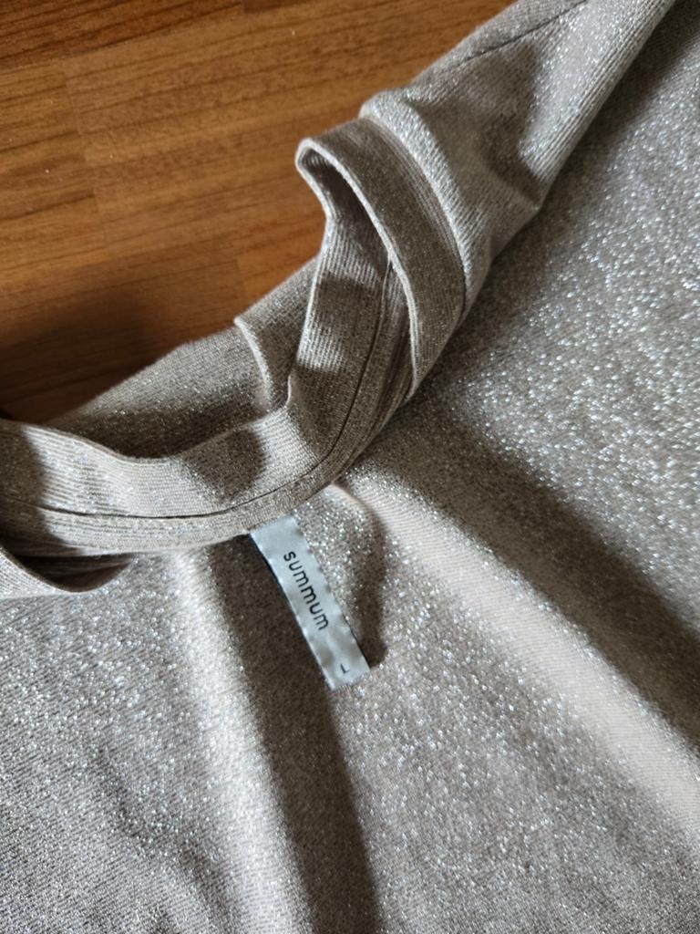 Summum T-shirt - Nauwelijks gedragen, Kleding | Dames, Summum, Beige, Ophalen of Verzenden, Zo goed als nieuw