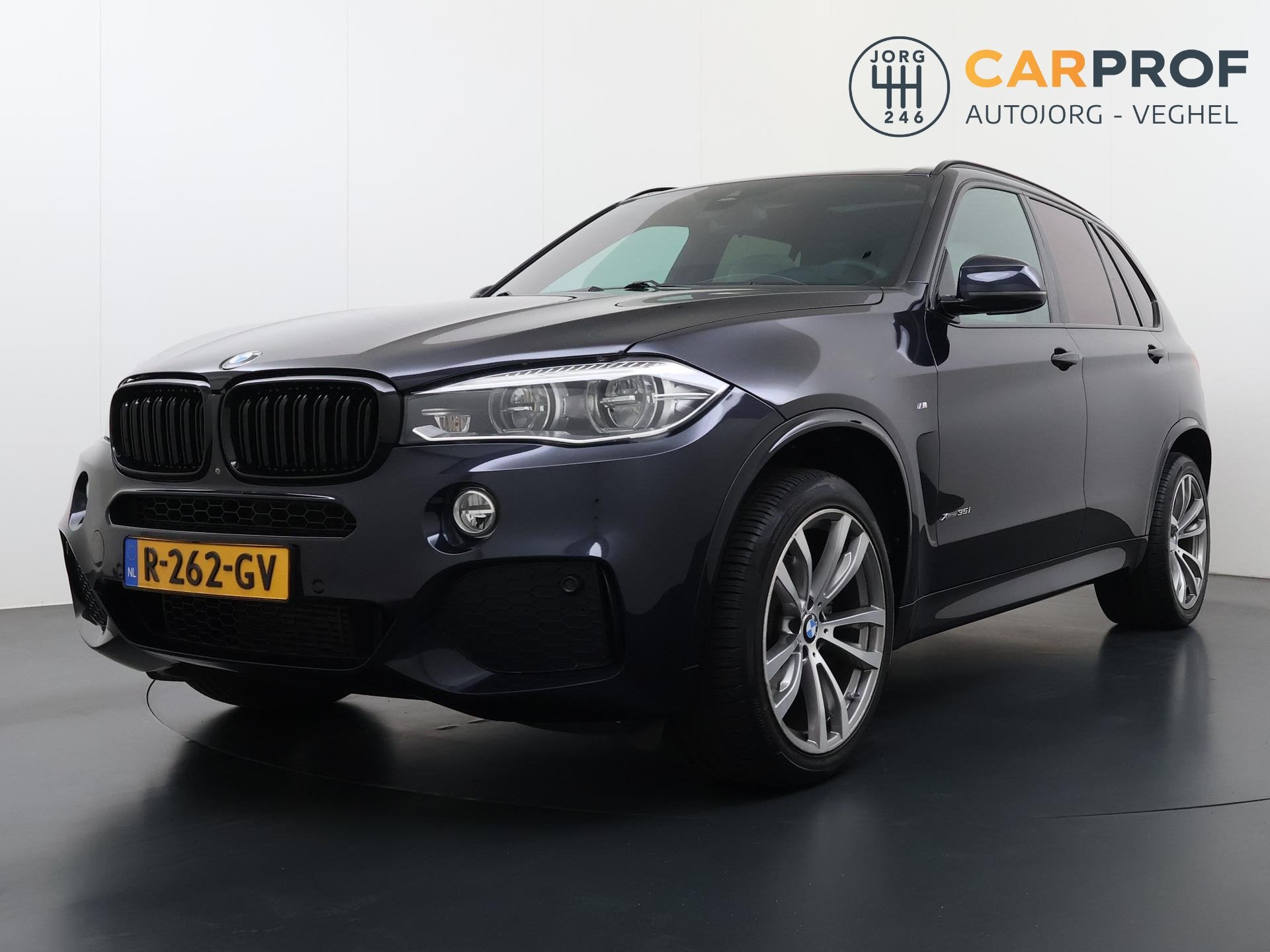 BMW X5 xDrive35i M Sport Edition Panoramadak HUD Dealer onde, Auto's, Automaat, Gebruikt, Blauw, Leder