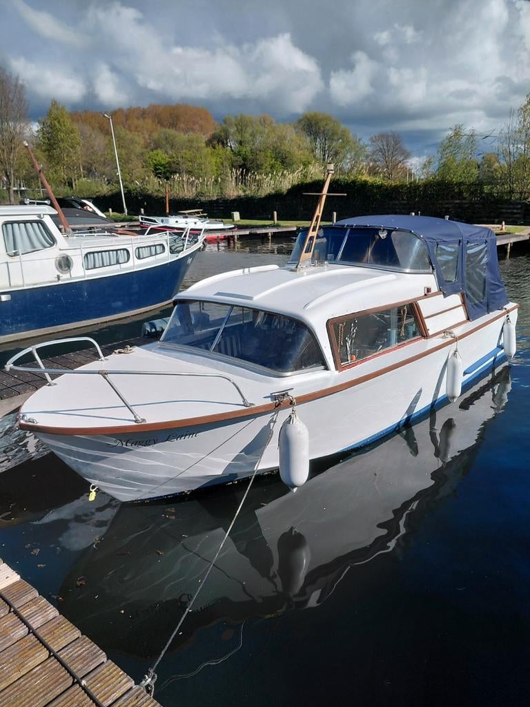 Coronet motorboot incl. Ligplaats Brielle, Watersport en Boten, Ligplaatsen