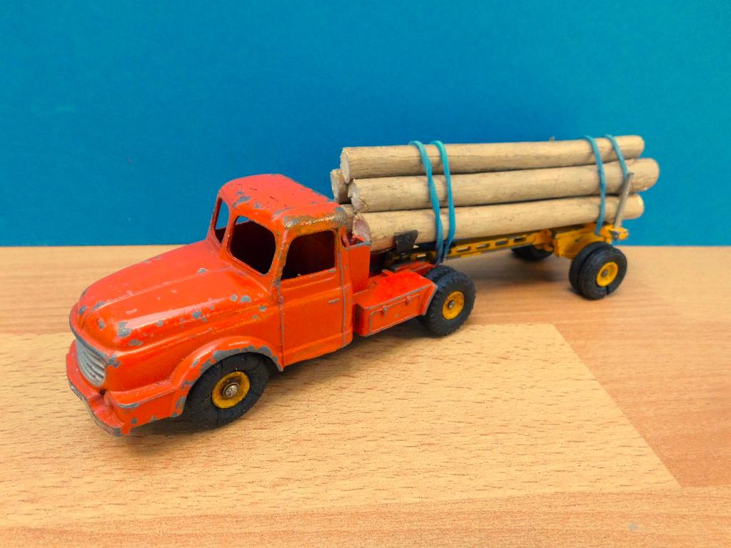 DINKY TOYS FRANCE # 36a WILLÈME HOUTTRANSPORT WAGEN, Ophalen of Verzenden, Gebruikt, Bus of Vrachtwagen, Dinky Toys